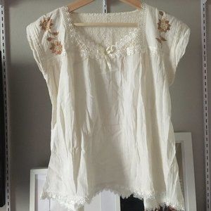 Edwardian VTG Top